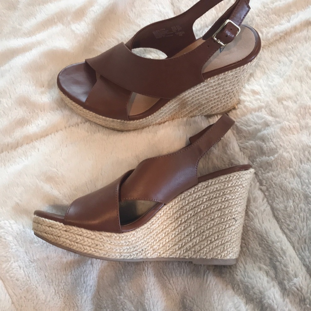 American Eagle wedges
